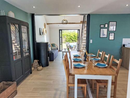 Χώρος καθιστικού στο Holiday Home Er Blei Mor by Interhome