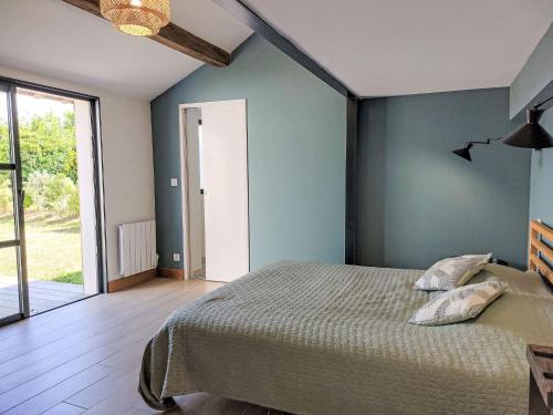 Ένα ή περισσότερα κρεβάτια σε δωμάτιο στο Holiday Home Er Blei Mor by Interhome