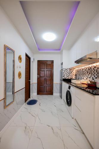 Η κουζίνα ή μικρή κουζίνα στο Jomtien Seaview Studio at View Talay 5 ,Big Pool