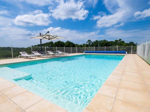 Πισίνα στο ή κοντά στο Holiday Home Amarie by Interhome