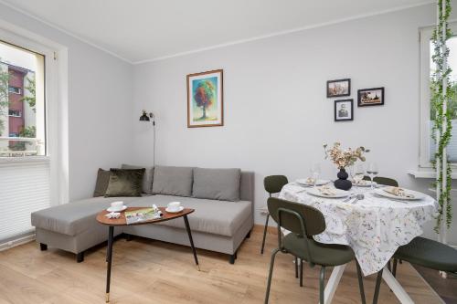 Beautiful Apartment Retro 536 for 6 People in Świnoujście by Noclegi Renters