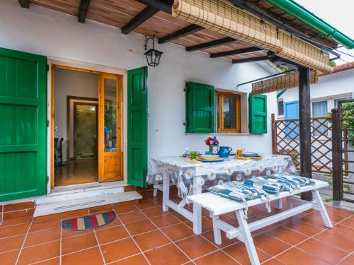 Μπαλκόνι ή βεράντα στο Holiday Home Chalet La Mazzanta by Interhome