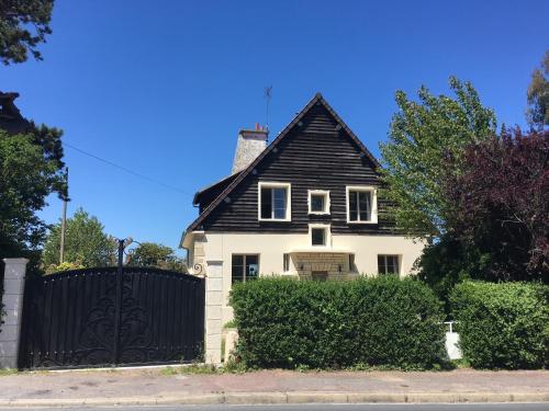 Villa ART - Ver sur Mer