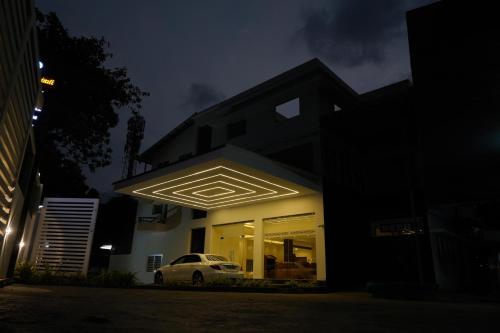 Bangunan di mana terletaknya hotel