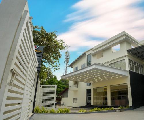 Bangunan di mana terletaknya hotel