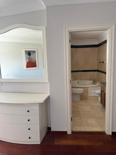 Apartamento con Jacuzzi y Vistas
