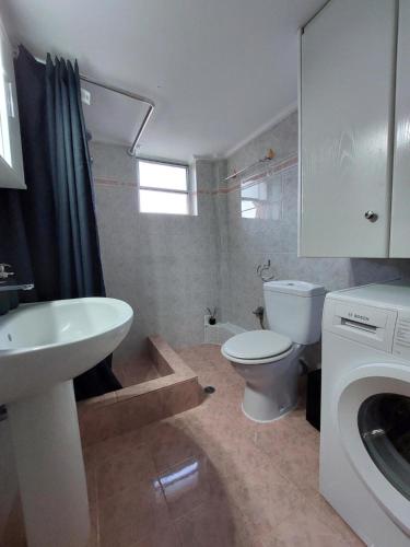 Ένα μπάνιο στο Gabi's Apartment