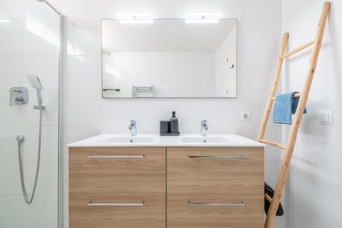 Et badeværelse på Casa Olivera De Farrutx