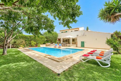 Villa Ignacio by Villa Plus