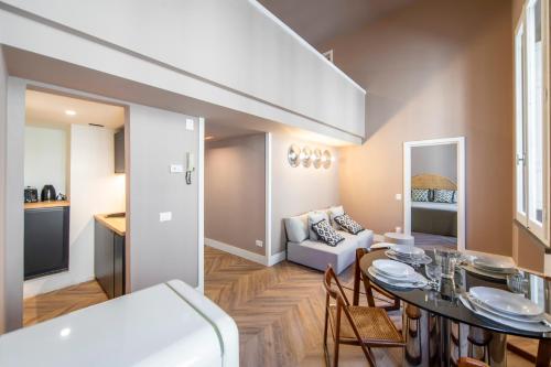 Stylish Apartment on the Lungarno in Florence