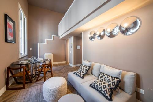 Stylish Apartment on the Lungarno in Florence