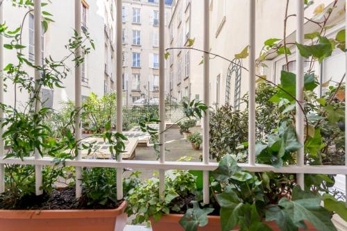 Marais Saint Paul Ecouffes with AC