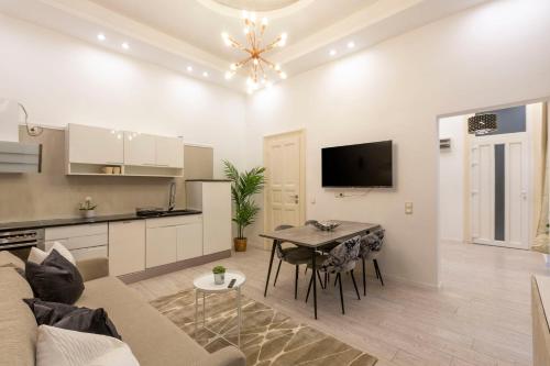 Deluxe Top Center Izabella Apartment By Cavaland 1064 Budapest, Izabella utca 45 1st. floor kép - 3