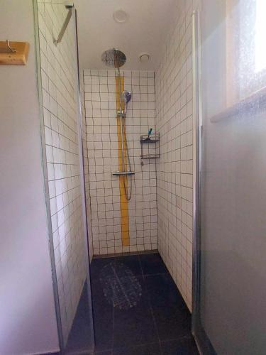 Ένα μπάνιο στο Järveääre Glämping