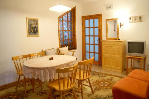 Et tv og/eller underholdning på Guest House Barbov