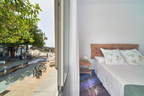 Estepona beach apartment