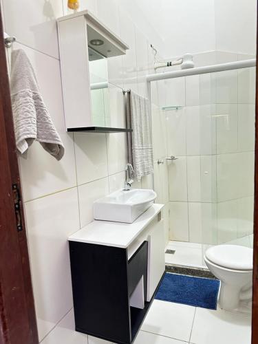 Bilik mandi di Loft dos anjos