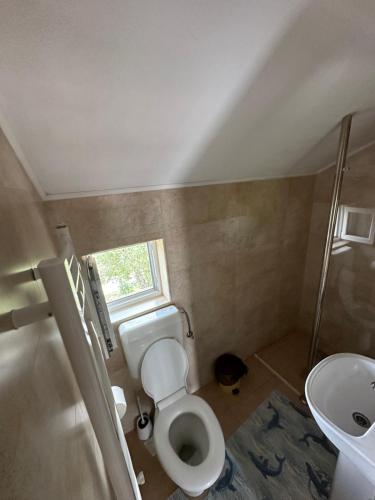 Ένα μπάνιο στο Budan 3 Rooms