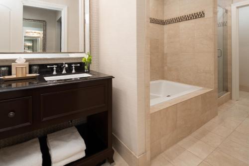 The Roosevelt Hotel New Orleans - Waldorf Astoria Hotels & Resorts Image