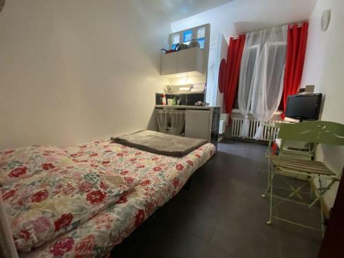 Jolie Studette équipée sur jardin, st mandé bois