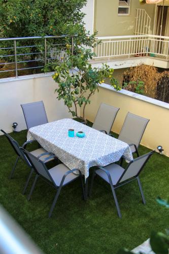 Κήπος έξω από το Secret Garden Guesthouse