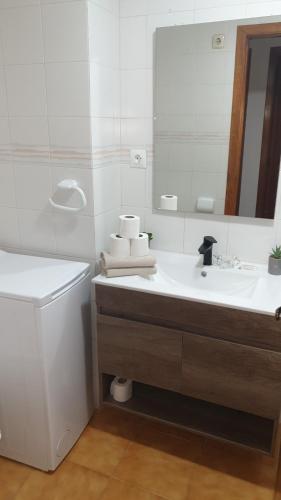 Et badeværelse på Apartamento Loira Villanúa