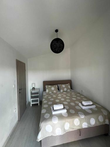 Three Lions apartment number 2