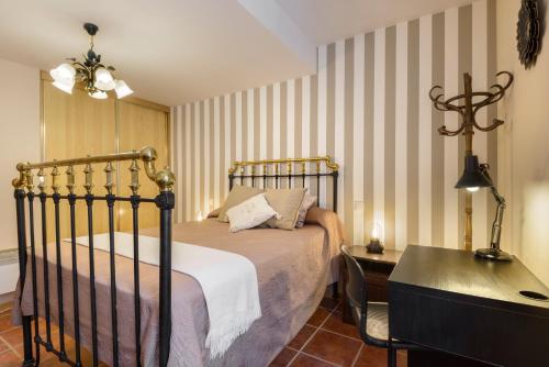 Postel nebo postele na pokoji v ubytování Amplio apartamento de montaña con terraza y WiFi