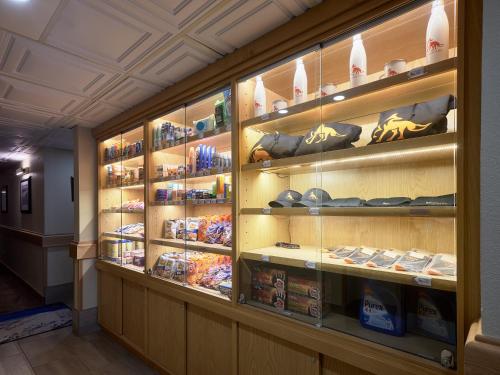 Imagen de la galería de Fernie Fox Hotel, en Fernie
