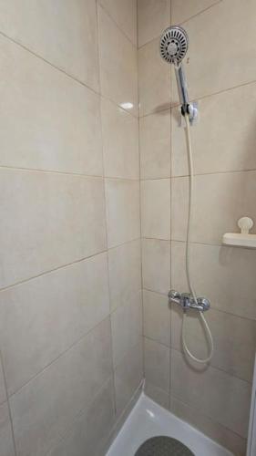Apartamento Cave -1 Estúdio inteiro no Areeiro em Lisboa
