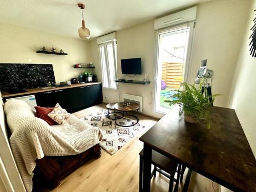 Photo de la galerie de l'établissement Petit cocon avec terrasse privée, à Malzéville