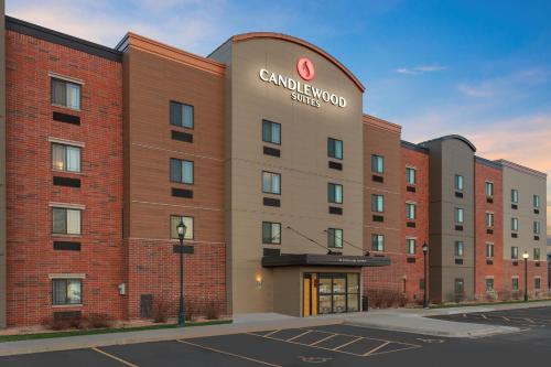 a rendering of the front of a cranwell hotel at Candlewood Suites La Crosse by IHG in La Crosse