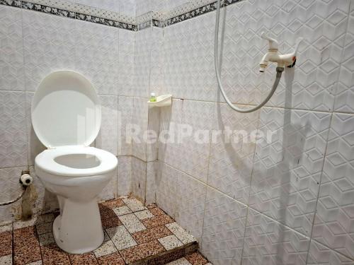 Ένα μπάνιο στο Assalaam Homestay Syariah RedPartner