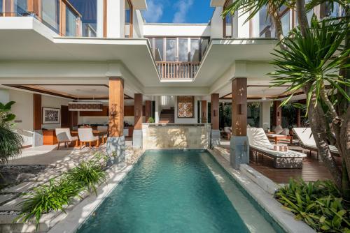 Πισίνα στο ή κοντά στο tanadewa Villas Nusa Dua Bali by Cross Collection