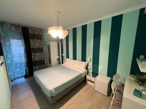 F.Rooms Napoliにあるベッド