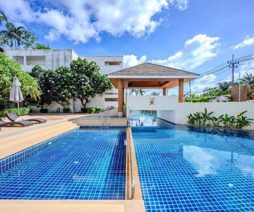Πισίνα στο ή κοντά στο Modern Condo near the Beach - NV531