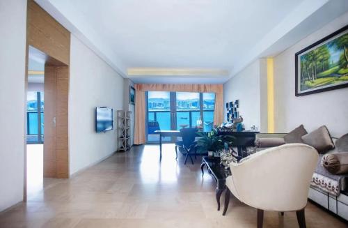 Телевизор и/или развлекательный центр в Sanya Romantic Journey Sea Resort & Spa