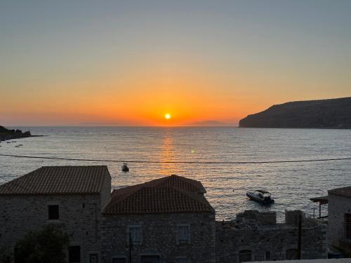 Gallery image of Limeni Inn Boutique Hotel Adults only 12plus in Limeni