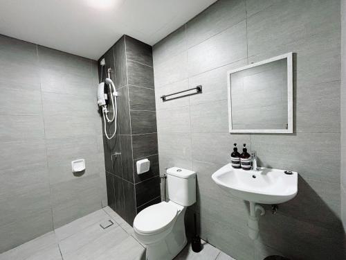 Ένα μπάνιο στο Edumetro @ Subang Jaya by Manhattan Group