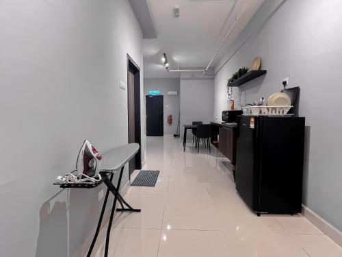 Η κουζίνα ή μικρή κουζίνα στο Edumetro @ Subang Jaya by Manhattan Group
