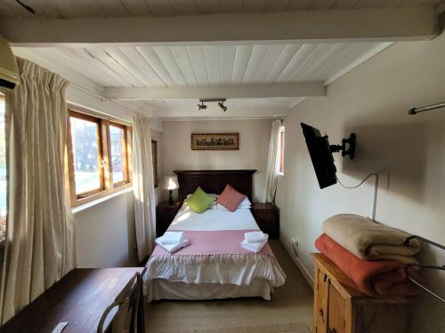 Gallery image of Pebble Fountain Guesthouse in Pretoria