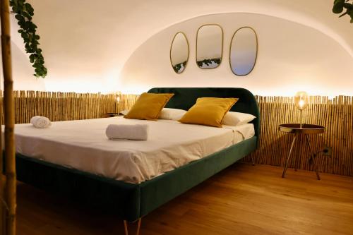 Ένα ή περισσότερα κρεβάτια σε δωμάτιο στο Le Nid Luxury Suite