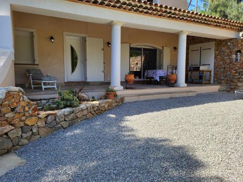 appartement avec terrasse et parking privé