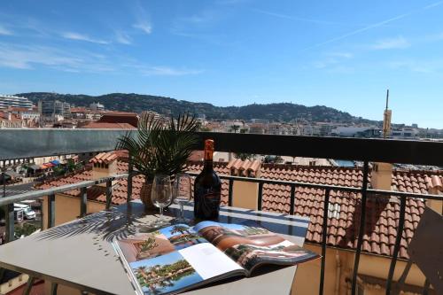 Photo de la galerie de l'établissement LE SUQUET - 4-person apartment - IDEAL CONGRESS, à Cannes