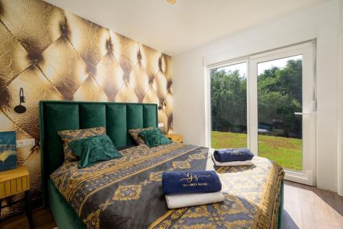 Postel nebo postele na pokoji v ubytování Villa Green Silence by IstriaLux