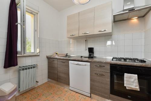 Fotografie z fotogalerie ubytování Apartment Muntic 2361 v destinaci Muntić