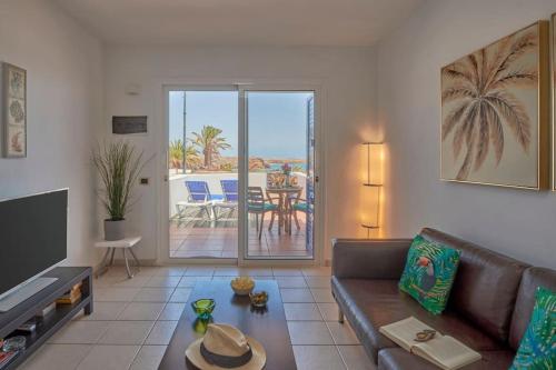 Duplex Ilic Sea Views,Front Line,10 Min to Marina