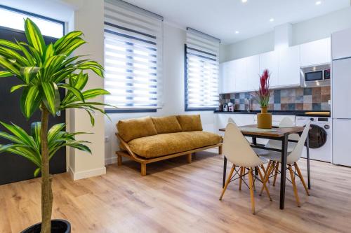 Alohamundi Cetina&Duque Montemar