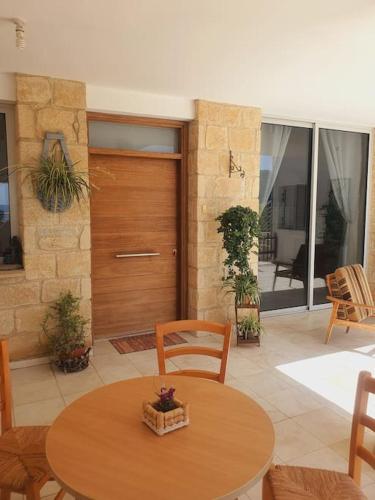 Χώρος καθιστικού στο The Wine House - Panoramic views Stunning sunsets