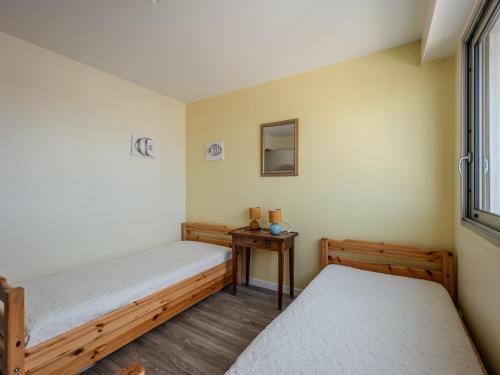 Appartement T2 avec balcon face mer - FR-1-197-132